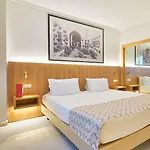 Exe Ciudad De Hotel 4*