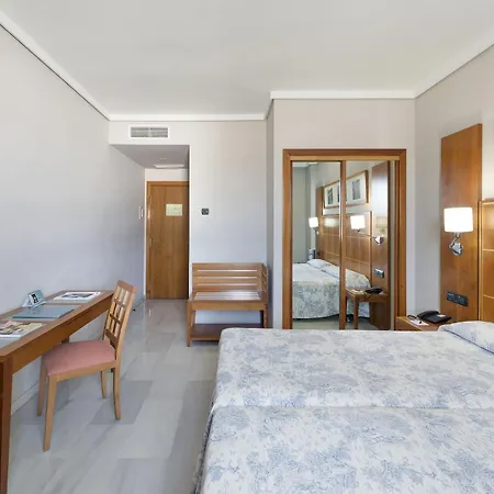 Hotel Exe Ciudad De 4*