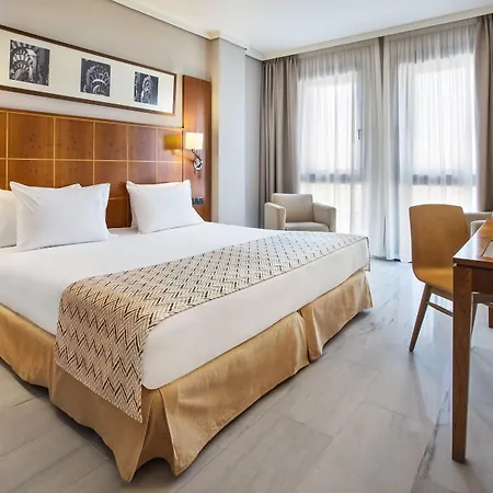 Exe Ciudad De Hotel Córdoba