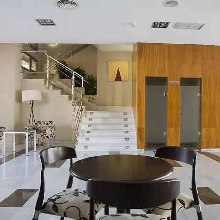 科尔多瓦埃克斯赛达迪酒店 酒店