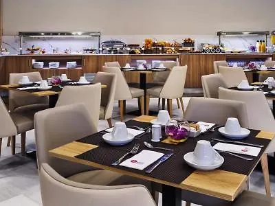 科尔多瓦埃克斯赛达迪酒店 4* 科爾多瓦