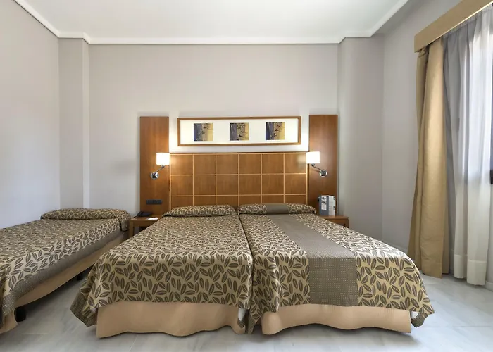 Exe Ciudad De 4* Кордова