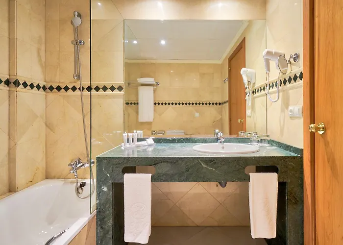 Exe Ciudad De 4* Кордова