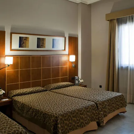 Exe Ciudad De Otel Cordoba