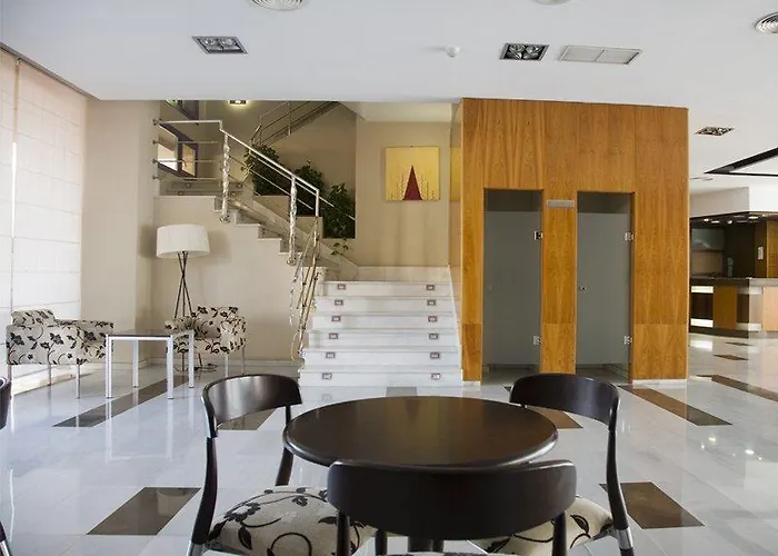 科尔多瓦埃克斯赛达迪酒店 酒店